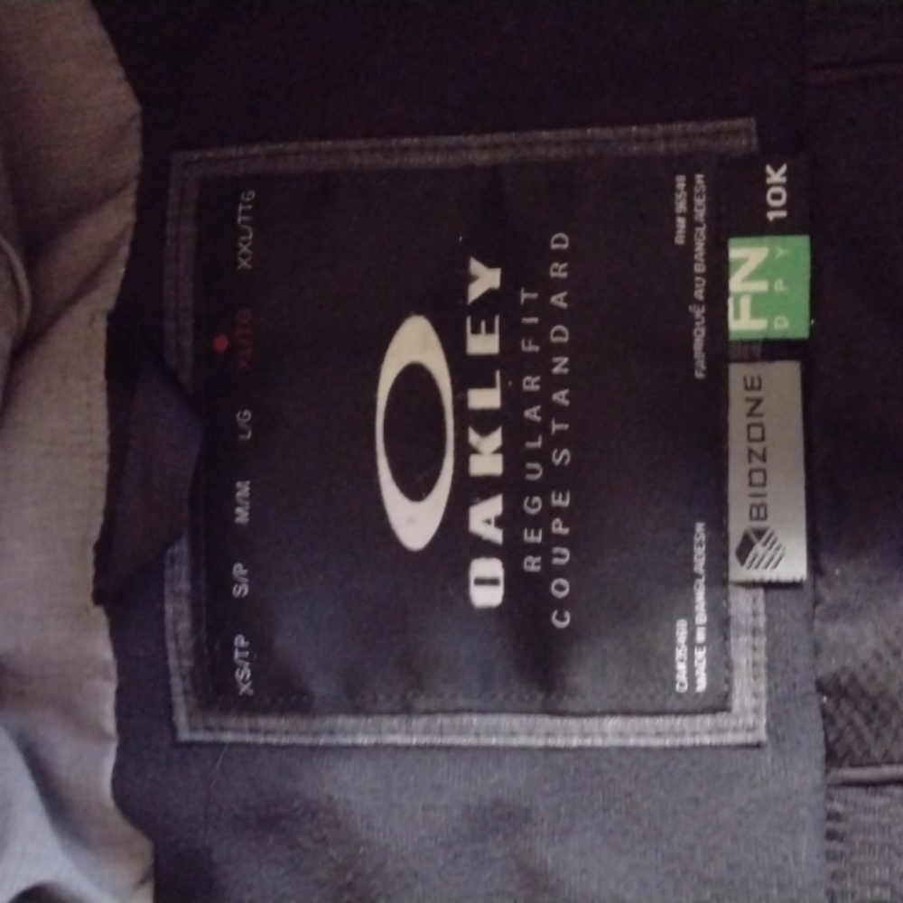 Oakley jacket - Picture 3 of 5